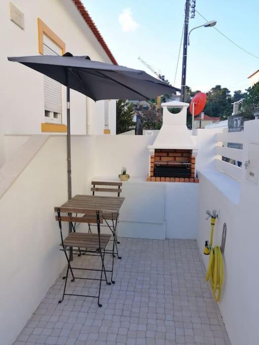 Casa Da Praia Da Poca - Apartamento Iris Эшторил Экстерьер фото